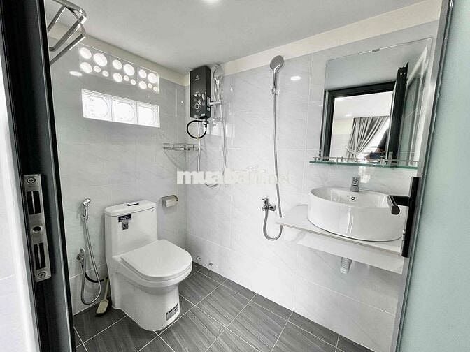 Duplex Ban Mới Xây Diện Tích Rộng Ngay Công Viên Phầm Mềm