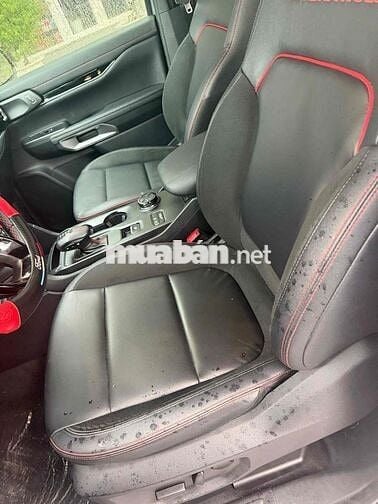 Ford Ranger Stormtrak Lướt 7.900km - Bớt Lộc