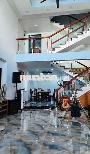 SIÊU PHẨM 4 TẦNG LINH TRUNG 93.1M² (NGANG 5.5M) – SÁT HOÀNG DIỆU 2