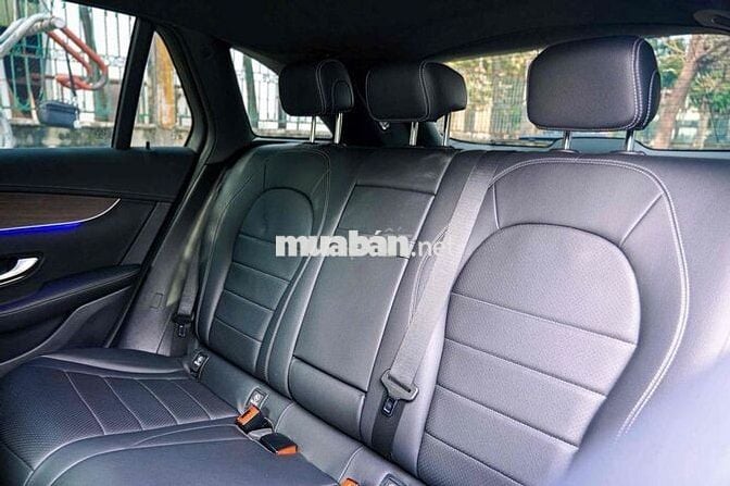 Mercedes-Benz GLC200 2022 Trắng 70.000 km