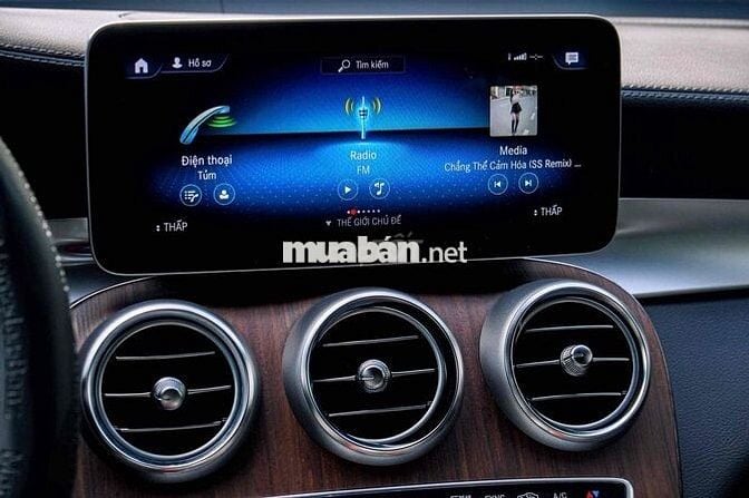 Mercedes-Benz GLC200 2022 Trắng 70.000 km