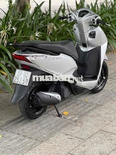Honda Lead 125 2021 2Val Bạc Porsche 15.000km