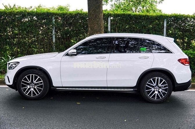 Mercedes-Benz GLC200 2022 Trắng 70.000 km