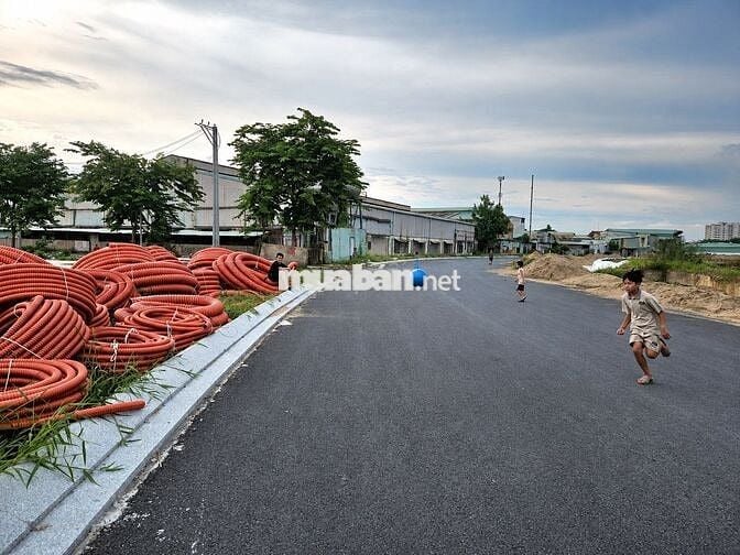 ĐẤT ĐẸP ĐƯỜNG 12M - NGUYỄN VĂN QUÁ – ĐÔNG HƯNG THUẬN