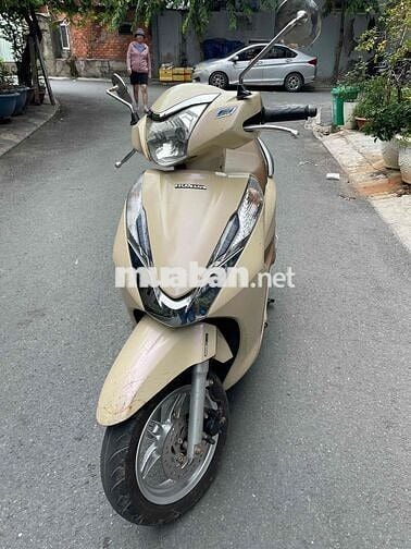 Honda Lead 2014 Vàng kem