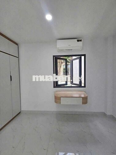 Nhà 1 Trệt 1 Lầu 4x12m Mặt Tiền Hẻm Xe Hơi Huỳnh Tấn Phát Q7