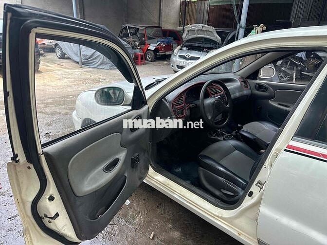 Daewoo Lanos 2001