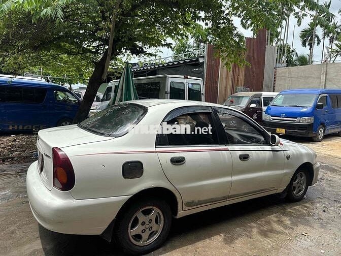 Daewoo Lanos 2001