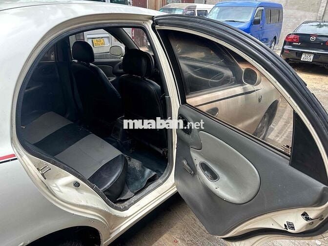 Daewoo Lanos 2001