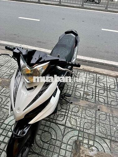 Yamaha Exciter 135 Trắng Đen