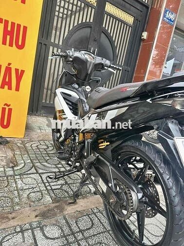 Yamaha Exciter 135 Trắng Đen