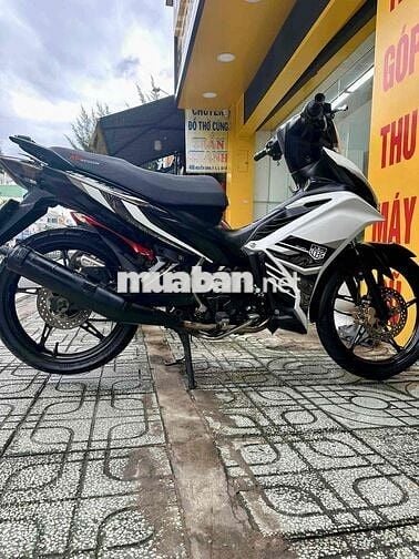 Yamaha Exciter 135 Trắng Đen