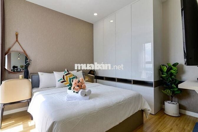 Cho thuê nhanh Millennium 2Pn 74m2 tầng cao, view Bitexco 20trieu