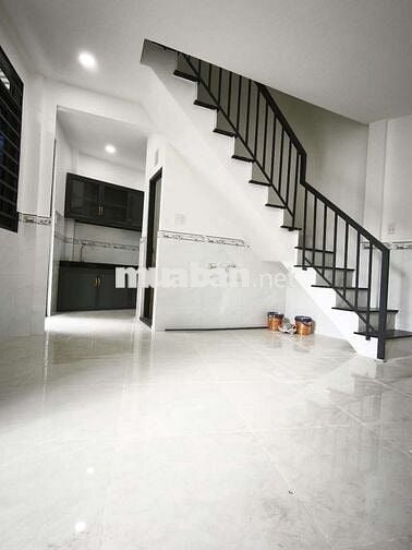 nhà sát chợ Bùi Môn xuân thới đông