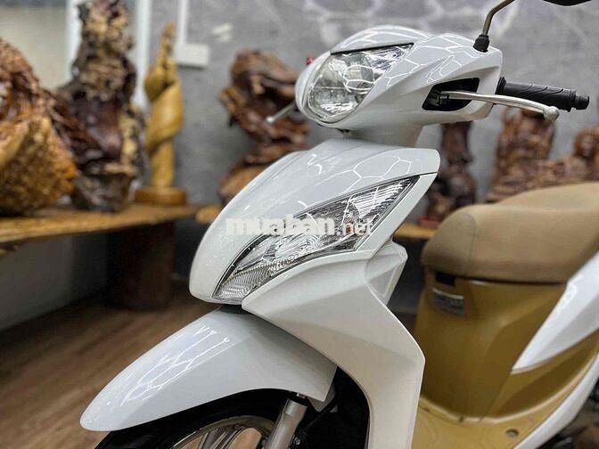 Honda Vision 2014 chính chủ biển SG máy zin êm