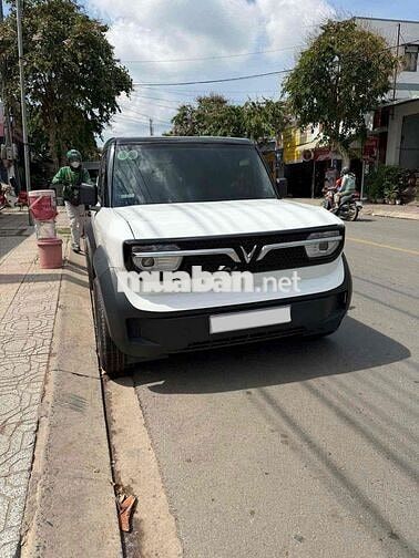 VinFast VF3 2024 Trắng 2 vạn km