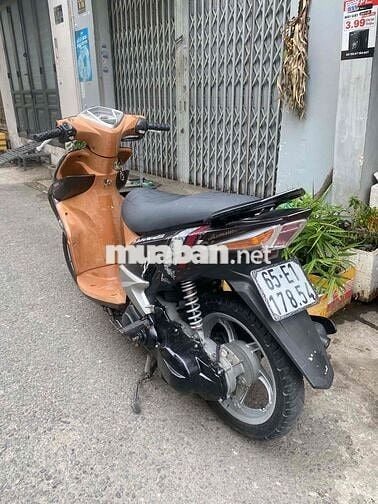Yamaha Luvias 2010 Nâu đen