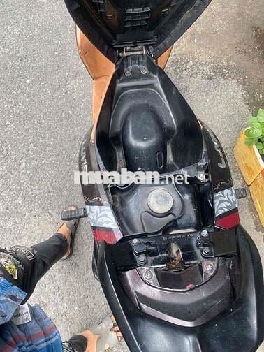 Yamaha Luvias 2010 Nâu đen
