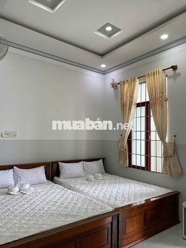 Sang nhượng nhà nghỉ MT Nguyễn Trãi, Vạn Ninh, chỉ 7,7 tỷ/170m2,SHR