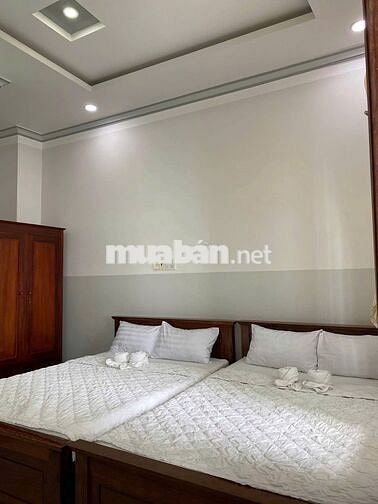 Sang nhượng nhà nghỉ MT Nguyễn Trãi, Vạn Ninh, chỉ 7,7 tỷ/170m2,SHR