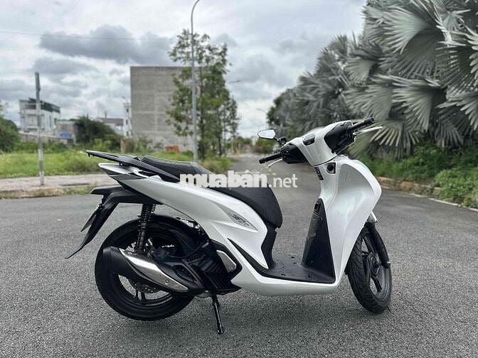 Honda SHVN 125 2023 Trắng 18000 km
