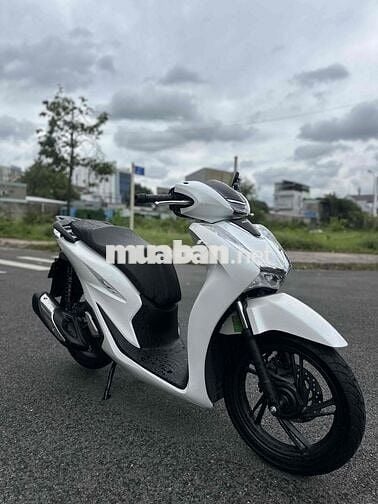 Honda SHVN 125 2023 Trắng 18000 km
