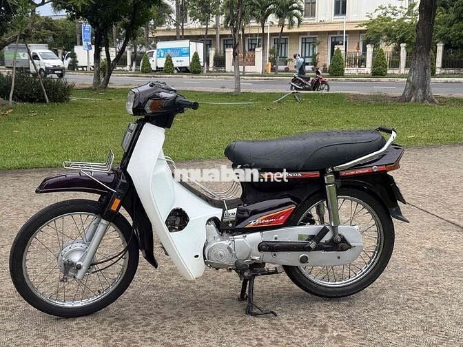 Honda Dream Bos sanda Xe số bs 92