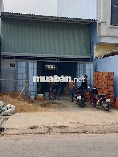 HOT- Nhà mặt tiền kinh doanh DT 6x16, gần công viên sinh thái Hóc môn
