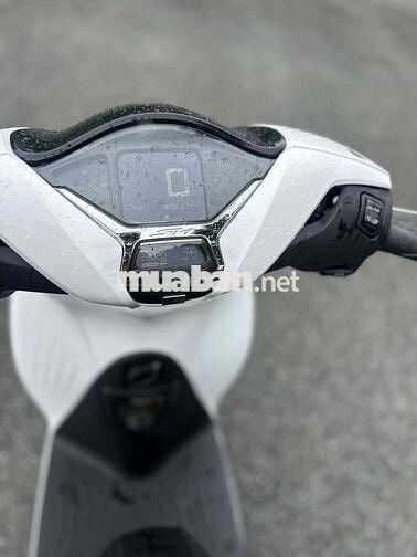 Honda SHVN 125 2023 Trắng 18000 km