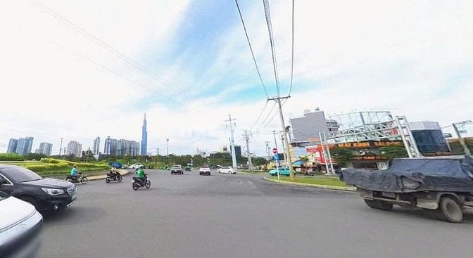 Chuyển nhượng khu đất đầu tư cao ốc văn phòng hiệu quả . Quận 2 ( Vòng