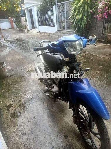 Suzuki Axelo 2013 Xanh-Trắng