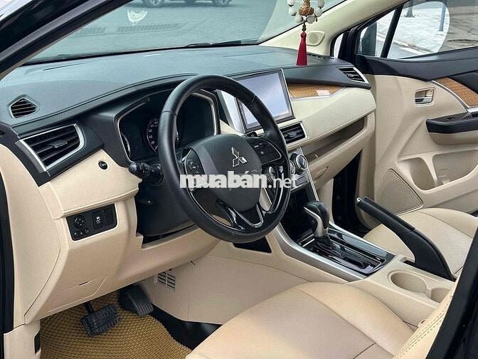Mitsubishi Xpander 2019 Tự động 93000 km Đen