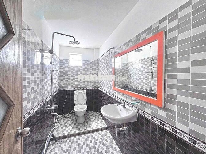 STUDIO SIÊU THOÁNG SẴN NỘI THẤT NGAY LÀNG ĐH - QL1k - PHẠM VĂN ĐỒNG