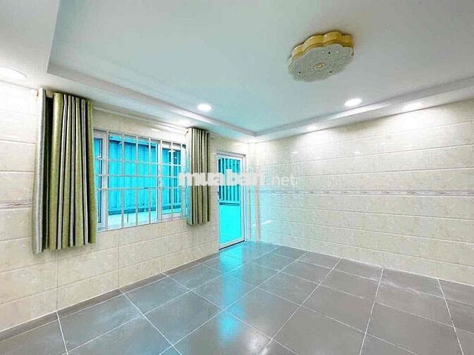 PHÒNG TRỌ GIÁ RẺ TẦNG TRỆT gần BX Q8 sẵn máy lạnh,bếp - Đường số 10