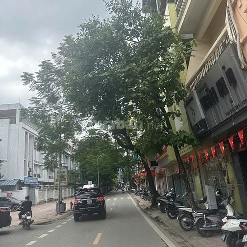 Bán nhà KBT 7,5 Tầng Mặt phố Ngọc Khánh – Nguyễn Công Hoan