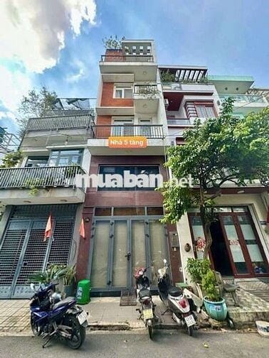 NHÀ DT4*13M,5LAU,5PN,SÂN THƯỢNG,KDC ĐỒNG BỘ HẼM NHỰA OTO,CÓ 3 MÁY LẠNH