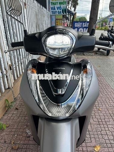 Honda SH Mode ABS 2026 Bạc 235 km