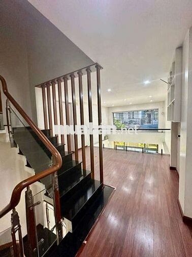 NHÀ DT4*13M,5LAU,5PN,SÂN THƯỢNG,KDC ĐỒNG BỘ HẼM NHỰA OTO,CÓ 3 MÁY LẠNH