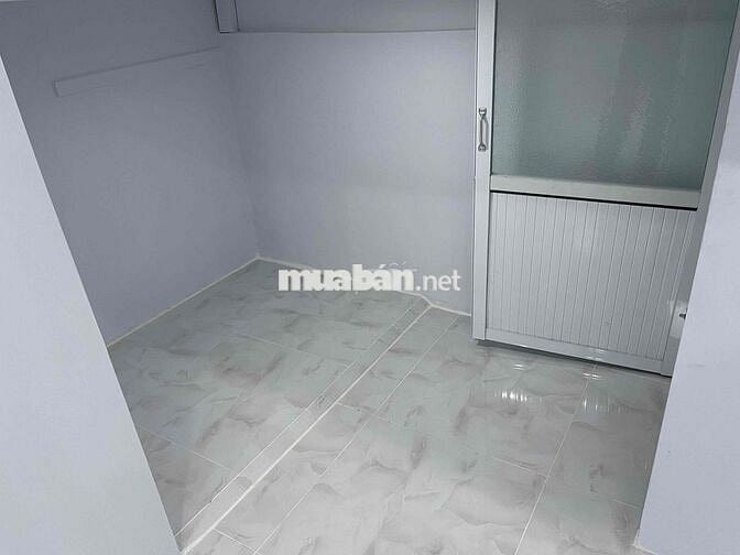 Chính chủ cho thuê nhà hẻm xe hơi