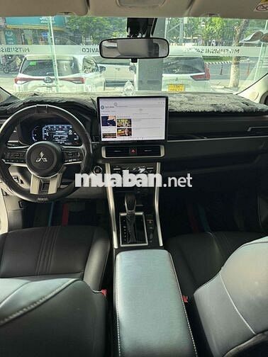 Mitsubishi Xpander Pre 2026 Trắng Ghế da