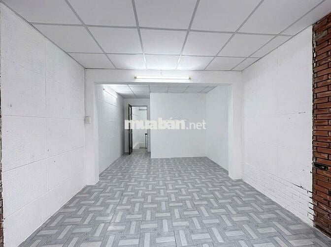 Ngay Sân Bay ! Mặt Tiền Trường Sơn 150m2 Có 1 Lầu 4 Phòng Ngủ 28Tr