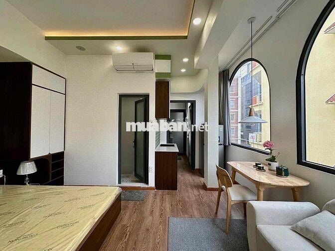 Studio Ban Công Gần Sân Bay - Công Viên Hoàng Văn Thụ Tân Bình
