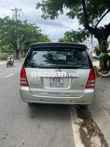 Toyota Innova 2006 màu bạc