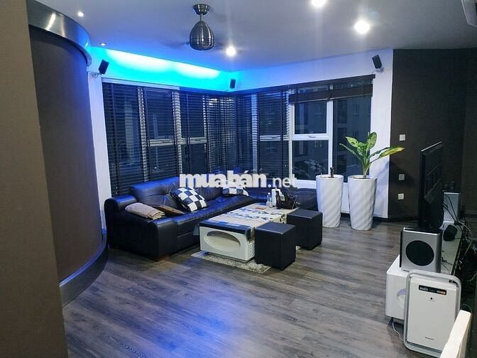 Cho thuê căn hộ Phúc Yên 122m² 3PN 3WC tầng cao view đẹp - Giá 12tr