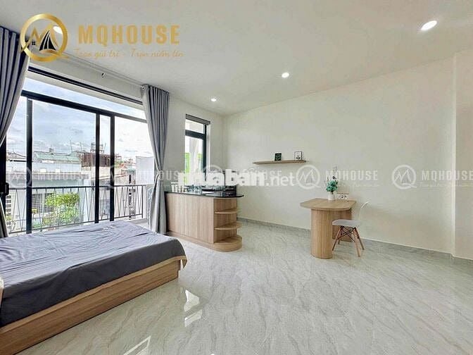 CĂN HỘ DỊCH VỤ BAN CÔNG FULL NỘI THẤT SIÊU RỘNG NGAY HOÀNG HOA THÁM