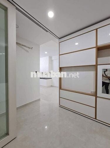 Chính chủ gửi bán nhanh căn 2PN sài gòn intela