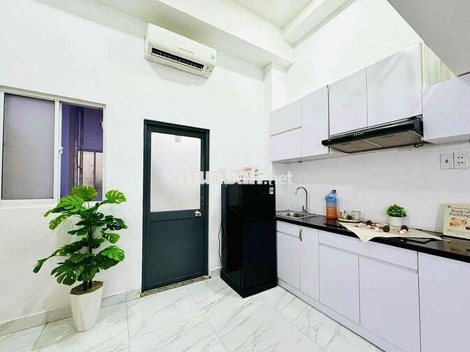 Cho Thuê Phòng Gác Cao Full Nội Thất Có Thang Máy Gần Đại Học Văn Hiến