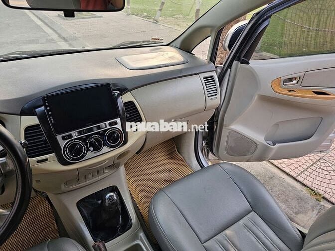 Toyota Innova 2.0G cuối 2011 Xe đẹp gốc Hà Nội