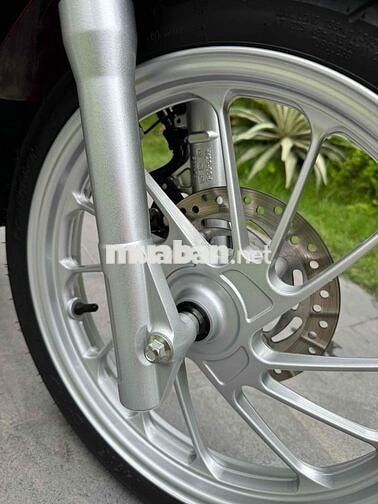 SH Mode CBS mới đkt4/2026 Đỏ rin odo 3100 km