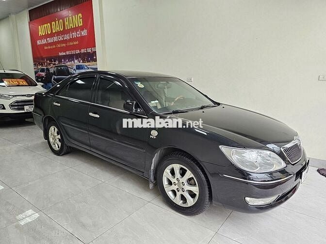 Toyota Camry 2.4G 2004 Số tay Đen